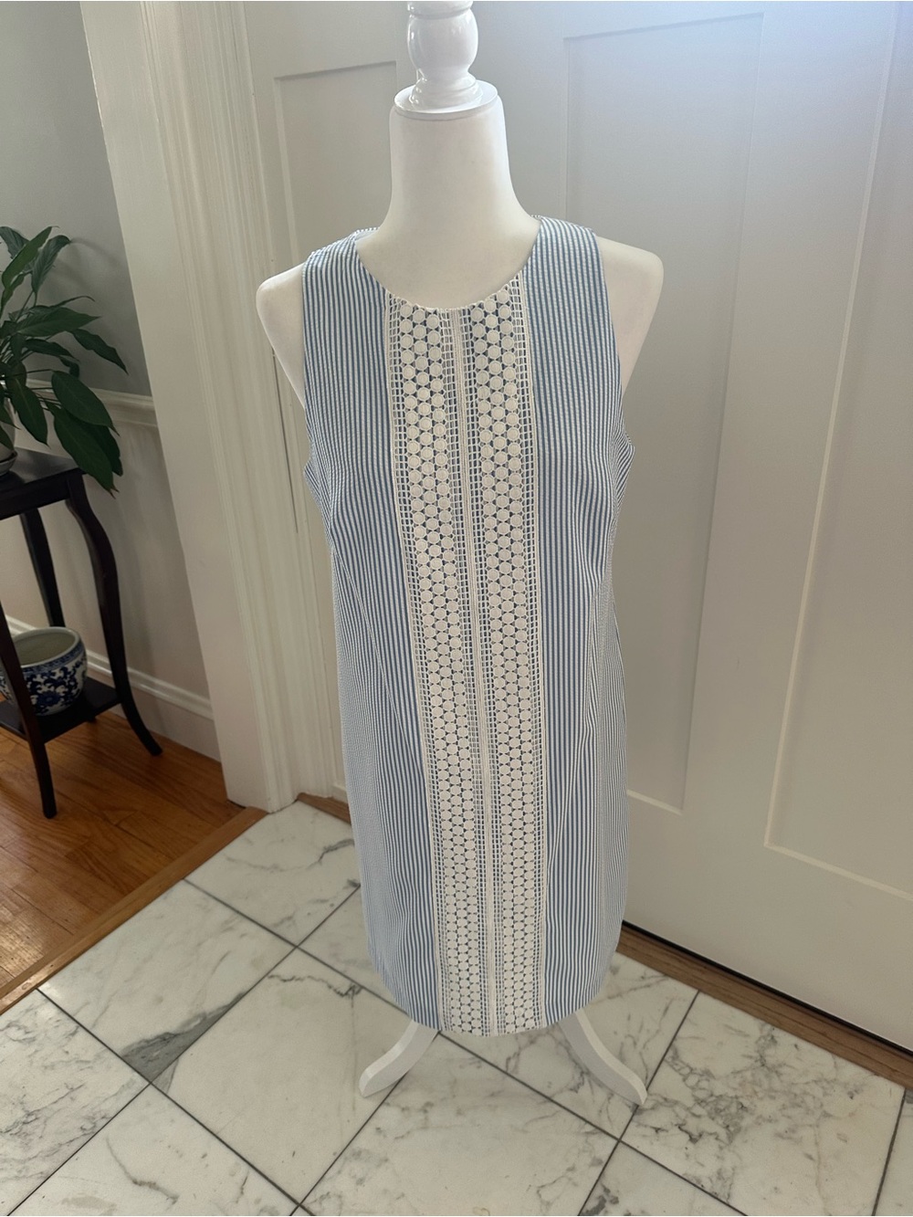 NWT London Times Blue/White Striped seersucker Midi Dress with lace front sz 8